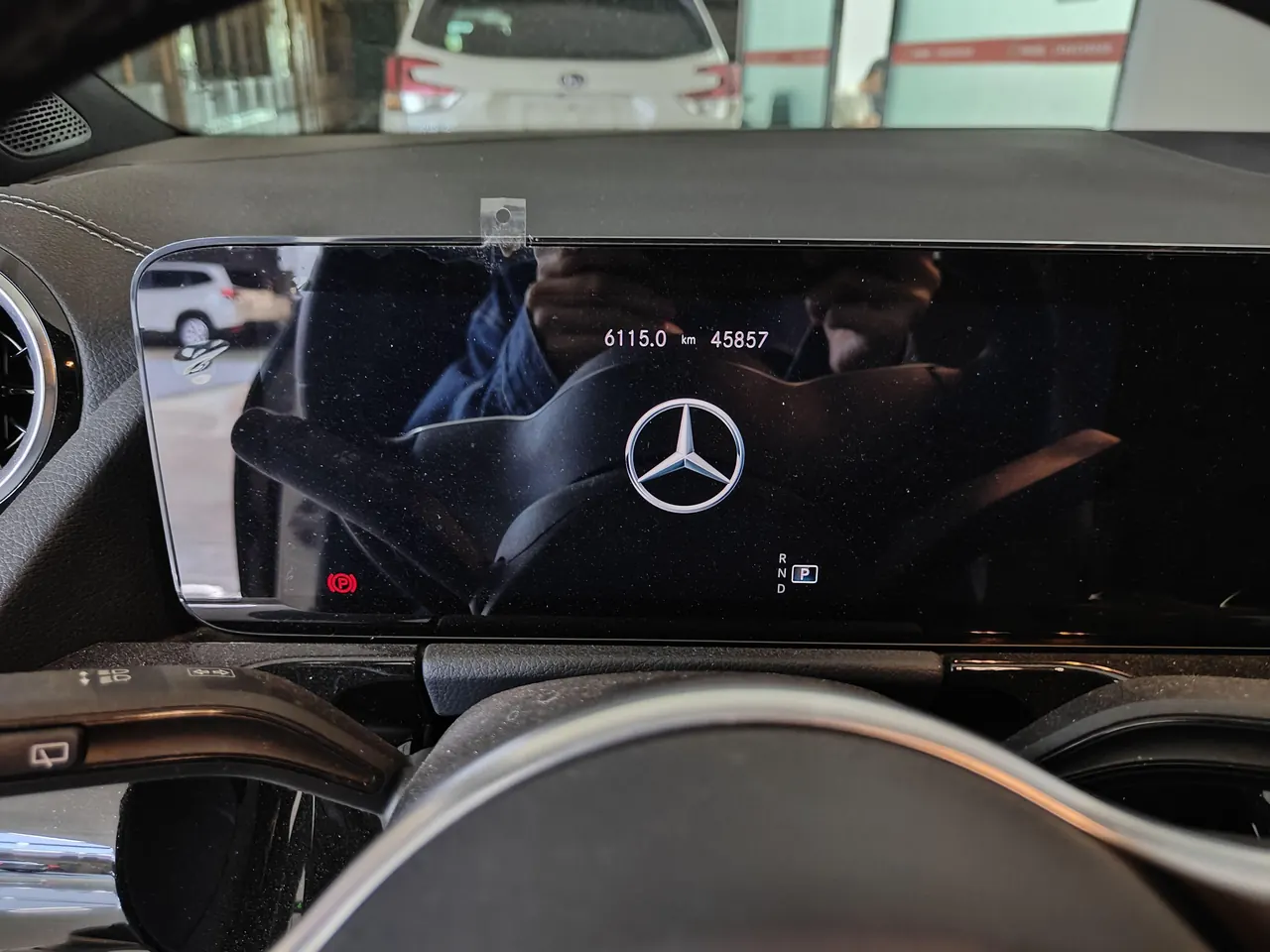 Mercedes Benz 2020 GLA 180 1.3T automatic gear 10