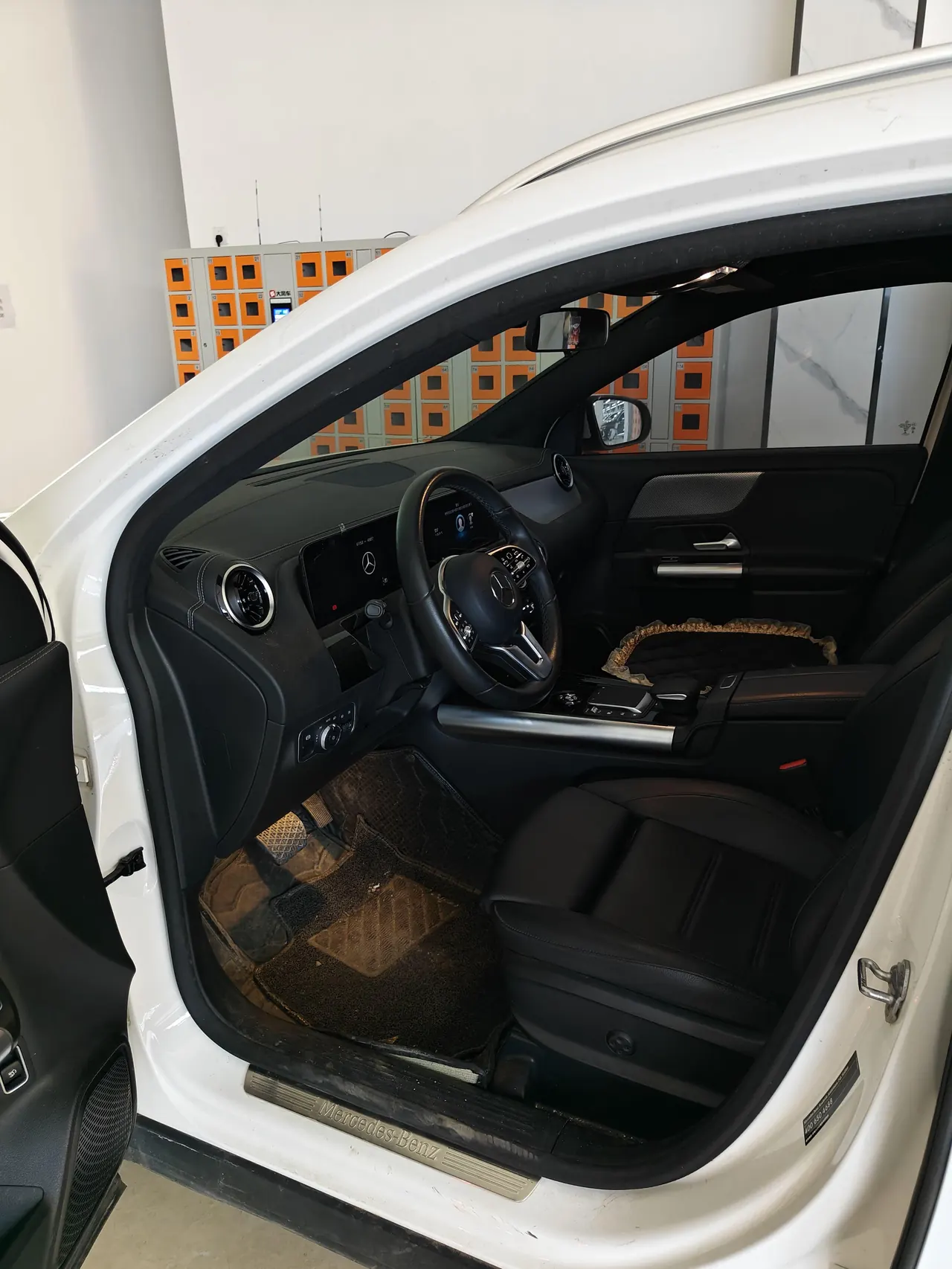 Mercedes Benz 2020 GLA 180 1.3T automatic gear 7