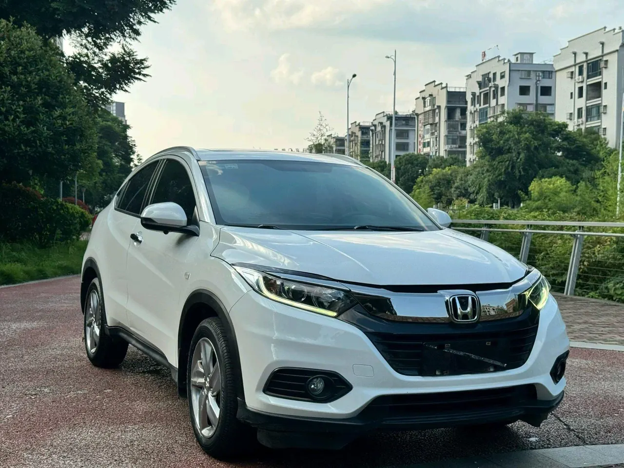 Honda 2020 Binzhi 1.5 Stepless Elite Edition Automatic Transmission 3