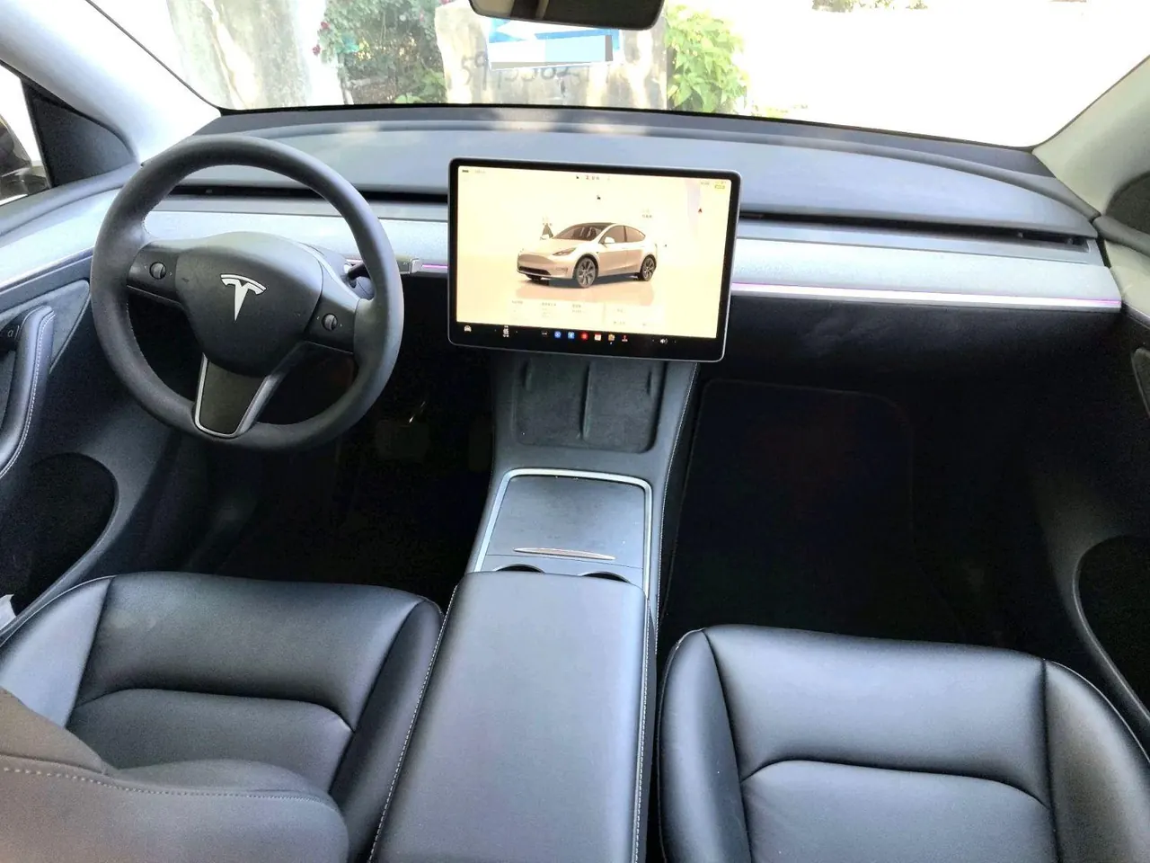 Tesla 2024 Model Y rear-wheel drive version automatic transmission 3