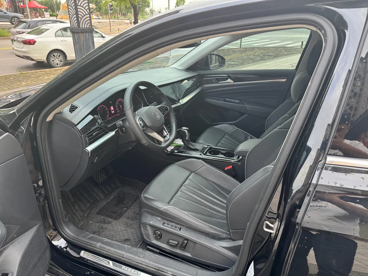 Volkswagen 2024 Passat 2.0TSI 330TSI Elite Edition Automatic 2