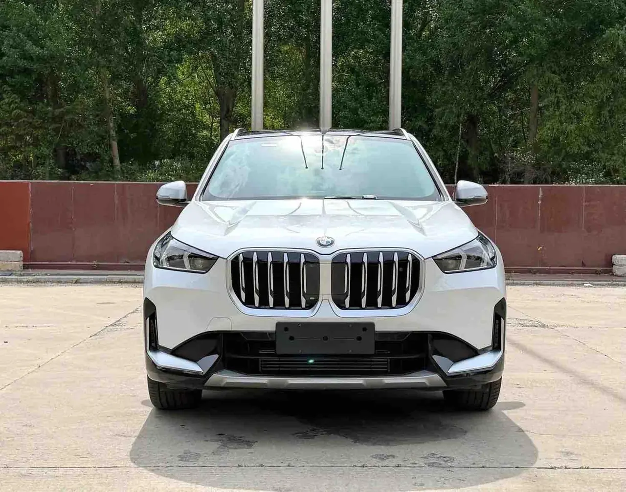 BMW 2023 X1 sDrive20Li 1.5T X Design Package Automatic Transmission 2
