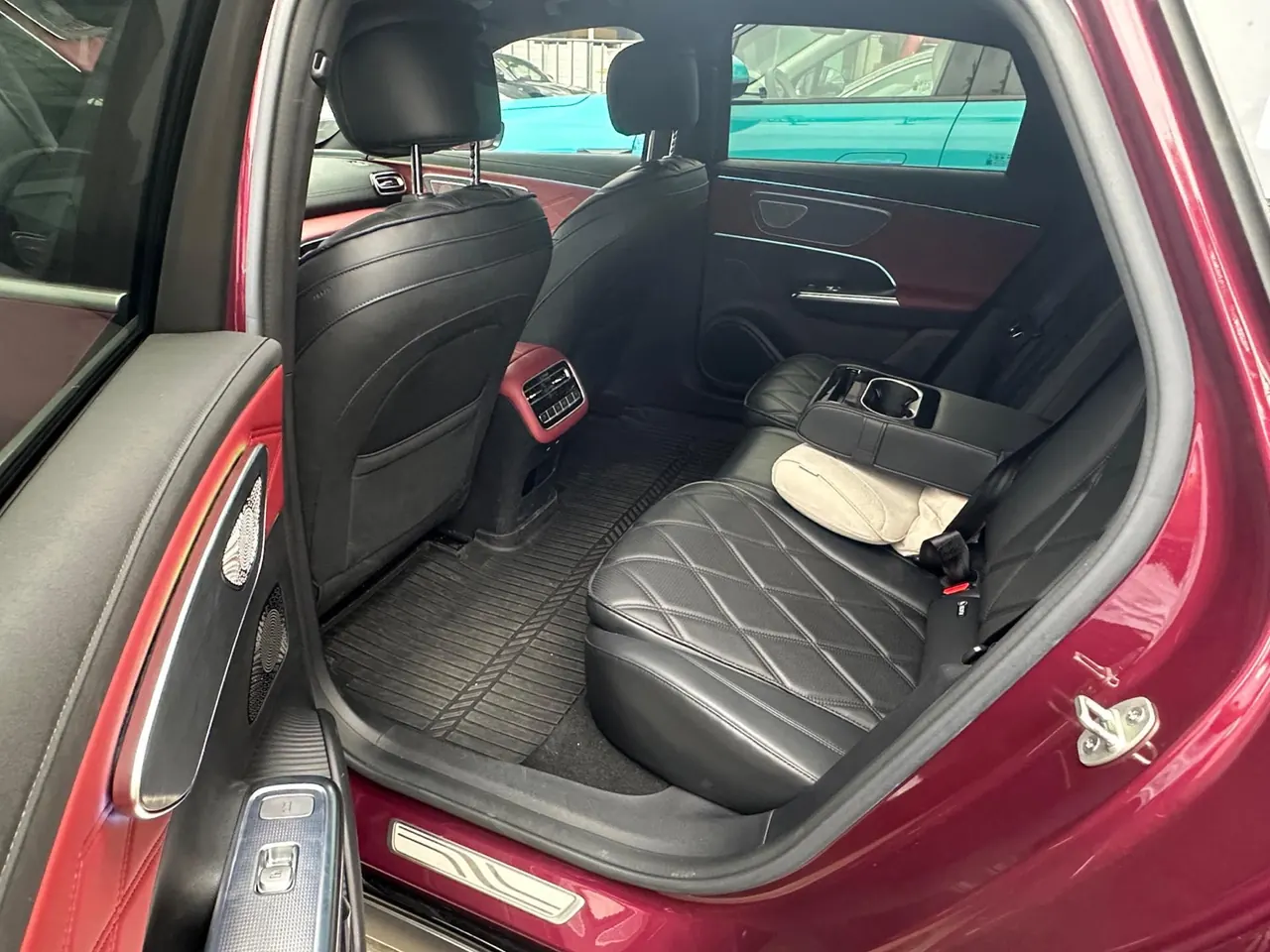 Chery 2025 Fengyun A9L 1.5T Four-wheel Drive High Energy Peak Edition Automatic Gear 6