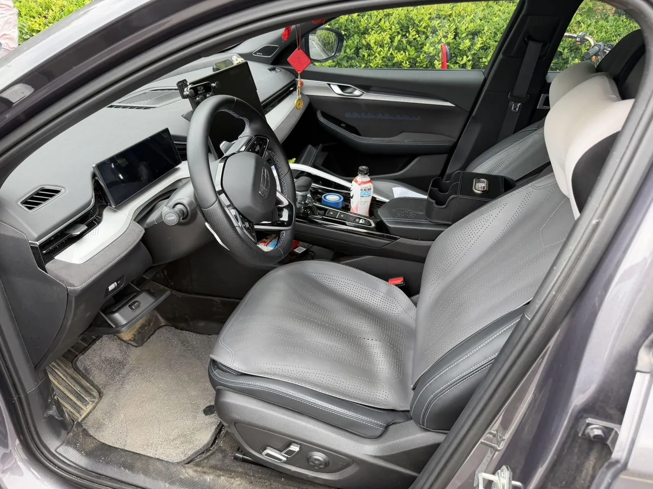Geely 2025 xingrui 2.0TD oriental obsidian star version automatic gear 2