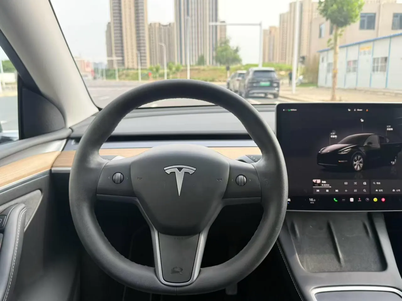 Tesla 2022 Model Y rear-wheel drive version (facelift) automatic gear 3