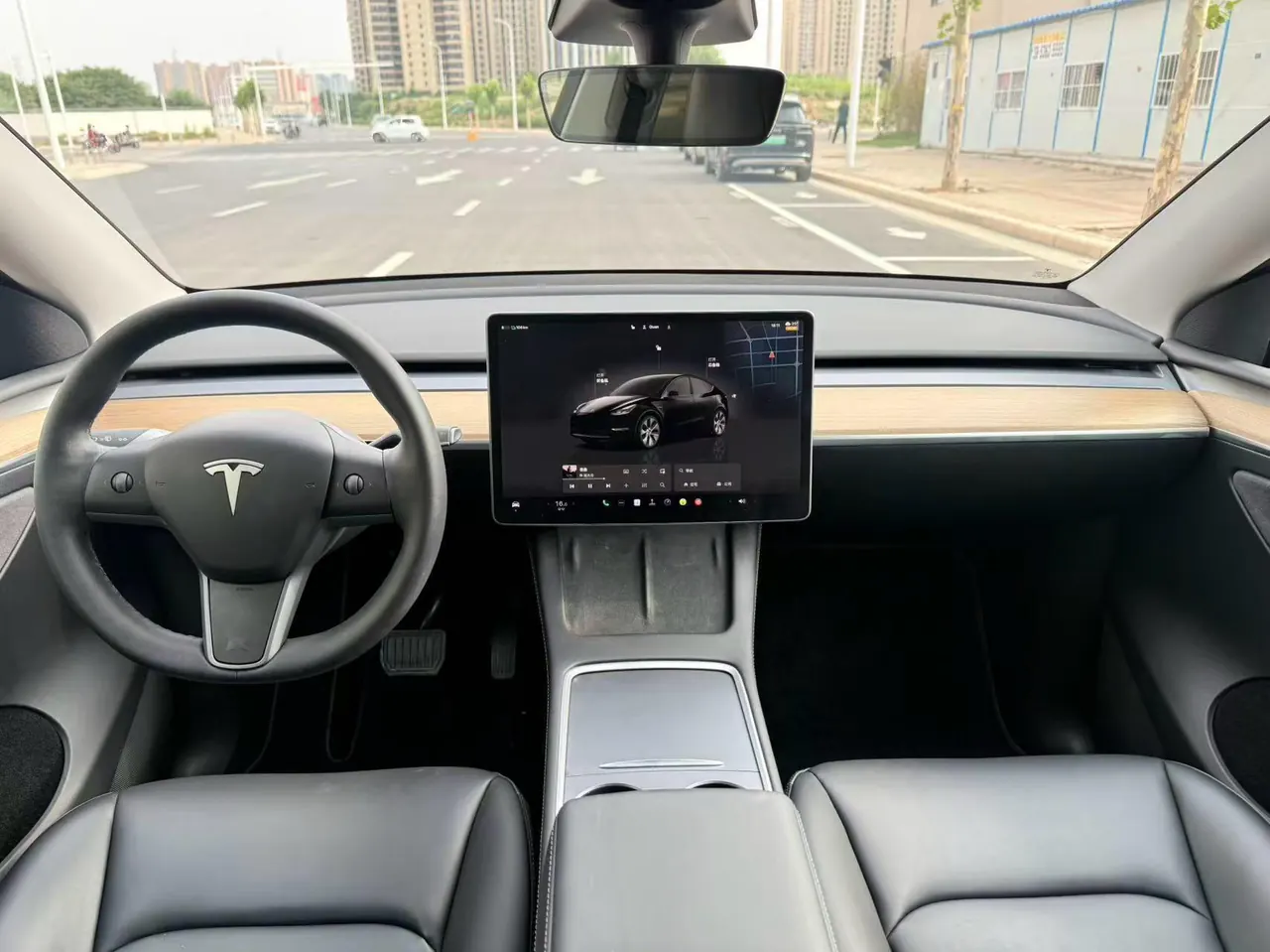 Tesla 2022 Model Y rear-wheel drive version (facelift) automatic gear 4