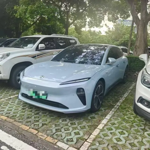 NIO 2024 ET5T 75kWh Touring automatic - View 1