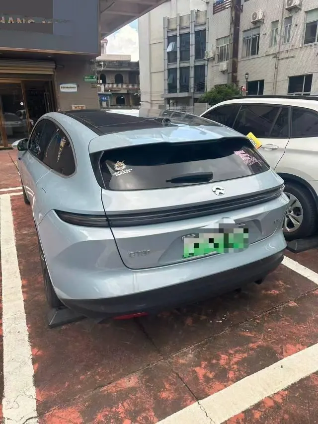 NIO 2024 ET5T 75kWh Touring automatic 4