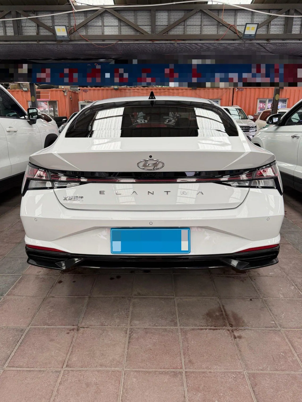 Hyundai 2022 Elantra -3-compartment 1.5 stepless LUX premium automatic gear 5