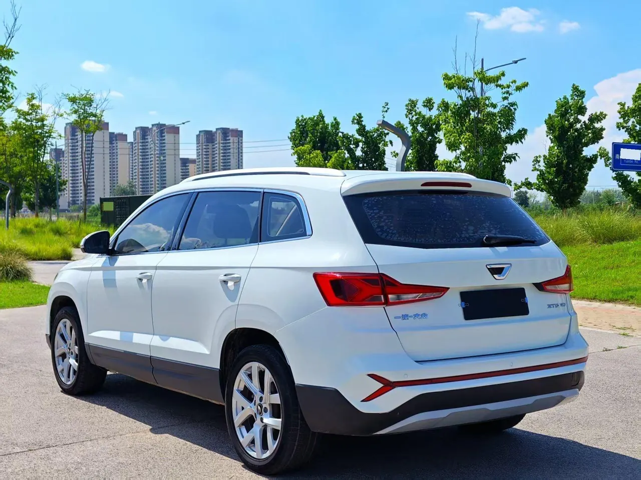 Jetta 2023 Jetta VS7 1.4T 280TSI Enterprising Edition Automatic Gear 5