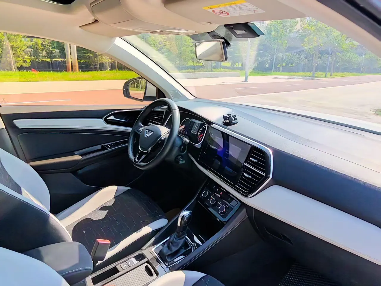 Jetta 2023 Jetta VS7 1.4T 280TSI Enterprising Edition Automatic Gear 8