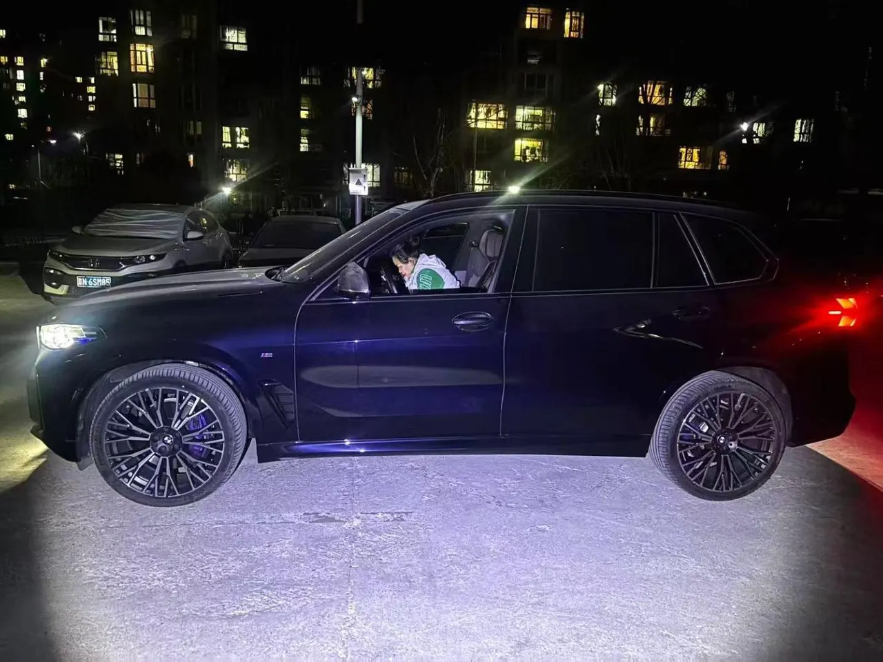 BMW 2023 X5 xDrive30Li 48V 2.0T M sports suit automatic gear 3