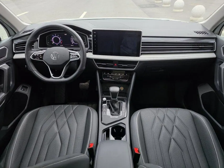 Volkswagen Tiguan L New Energy 2023 Tiguan L PHEV 1.4T 430 Premium Edition Automatic Gear 8