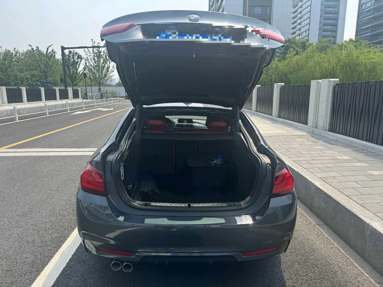 BMW 4 Series (Imported) 2020 425i Four-Door Coupe 2.0T M Sports Obsidian Night Edition Automatic Gear 10