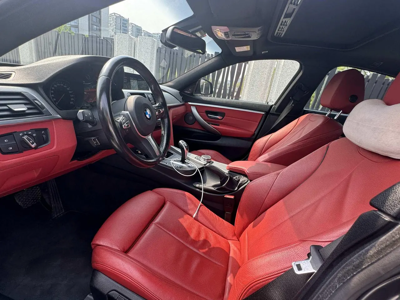 BMW 4 Series (Imported) 2020 425i Four-Door Coupe 2.0T M Sports Obsidian Night Edition Automatic Gear 9