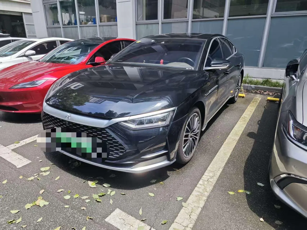Open image lightbox: BYD 2020 Han DM 2.0T 4-wheel drive performance version noble automatic gear