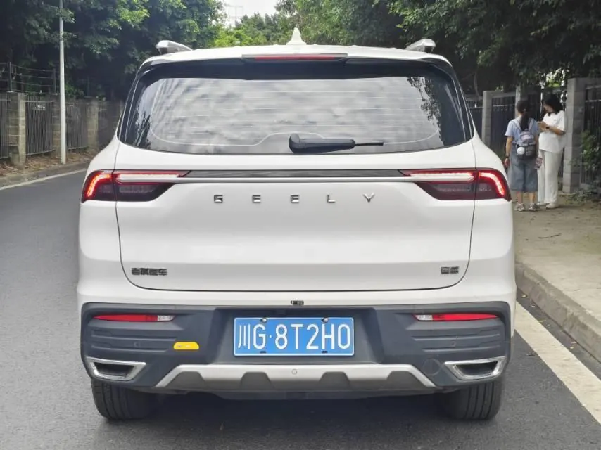 Geely 2022 Hao Yue 1.8TD Comfortable 7-seat Automatic Gear 4