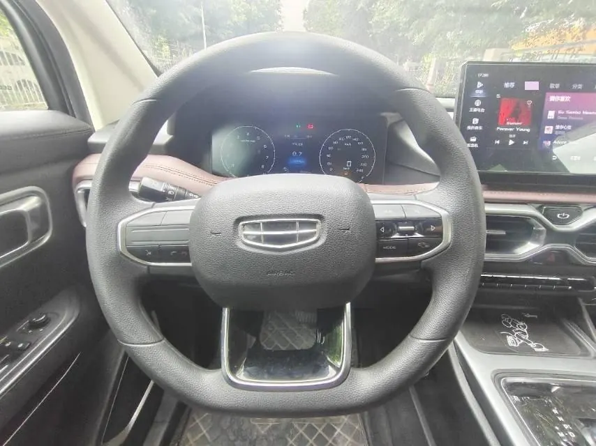 Geely 2022 Hao Yue 1.8TD Comfortable 7-seat Automatic Gear 8