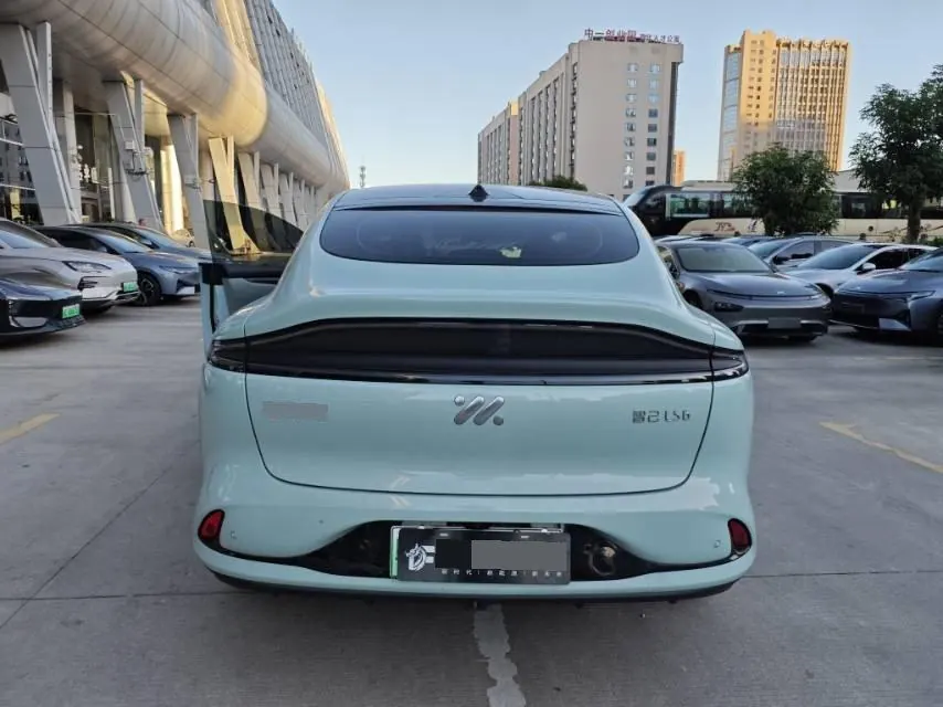 IM 2023 IM LS6 Max Super Performance Edition Automatic Gear 7