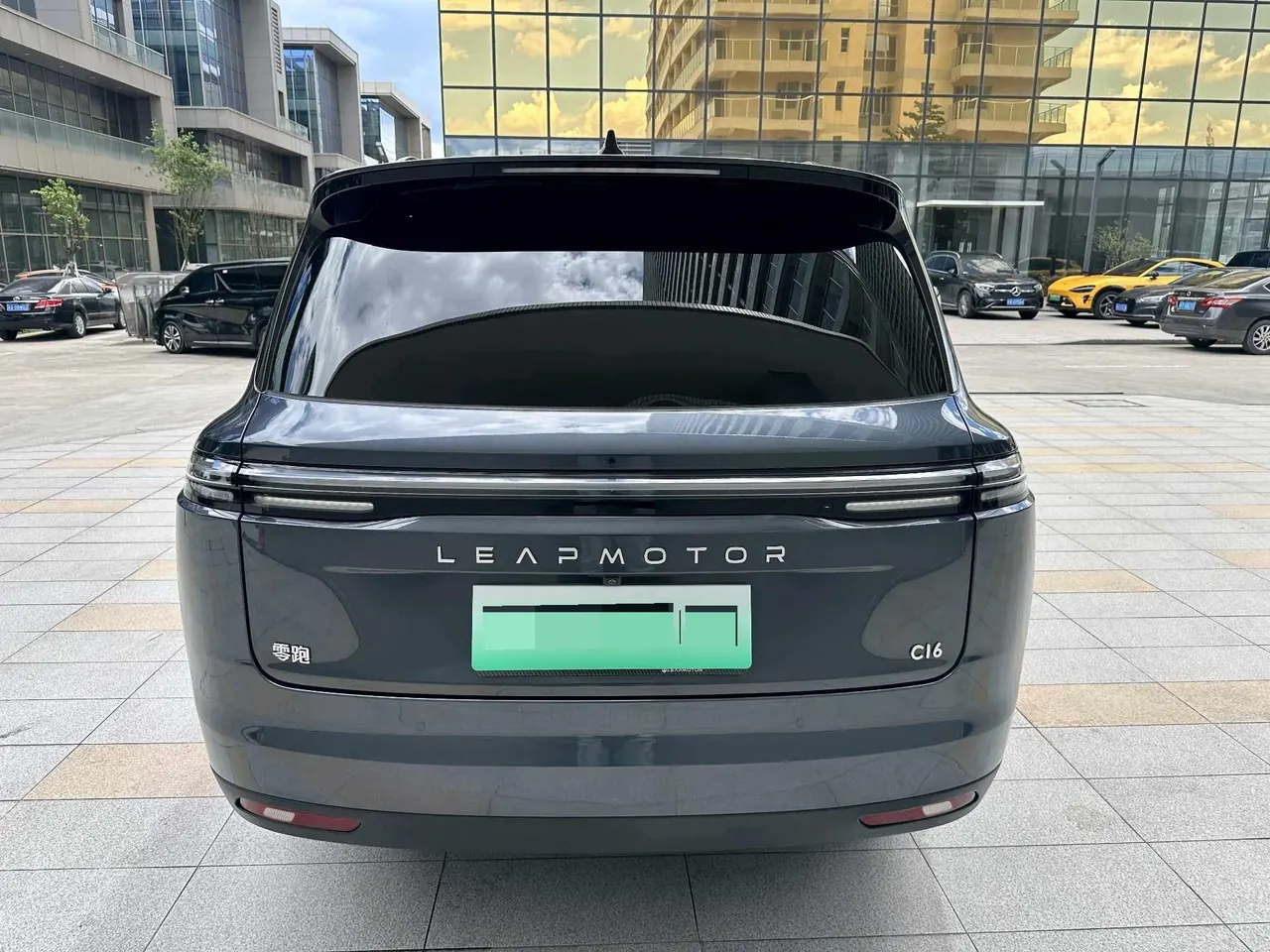 Leapmotor 2026 C 16 630 Laser Radar Zhizun Edition 6-seat Automatic Gear 3