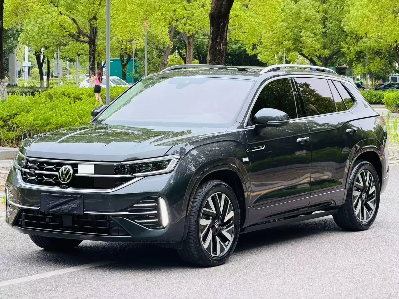 Volkswagen 2024 Tanyue 2.0TSI 330TSI Two-Drive R-Line High-Energy Edition Automatic Gear - View 1