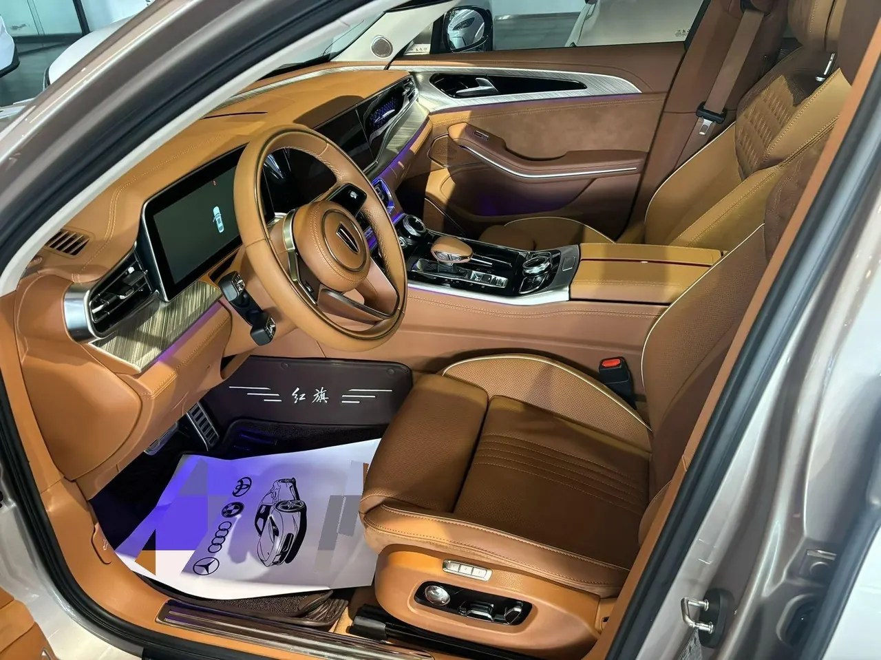 HongQi 2020 H9 48V 2.0T Zhilian Qi Chang Edition Automatic Gear 3