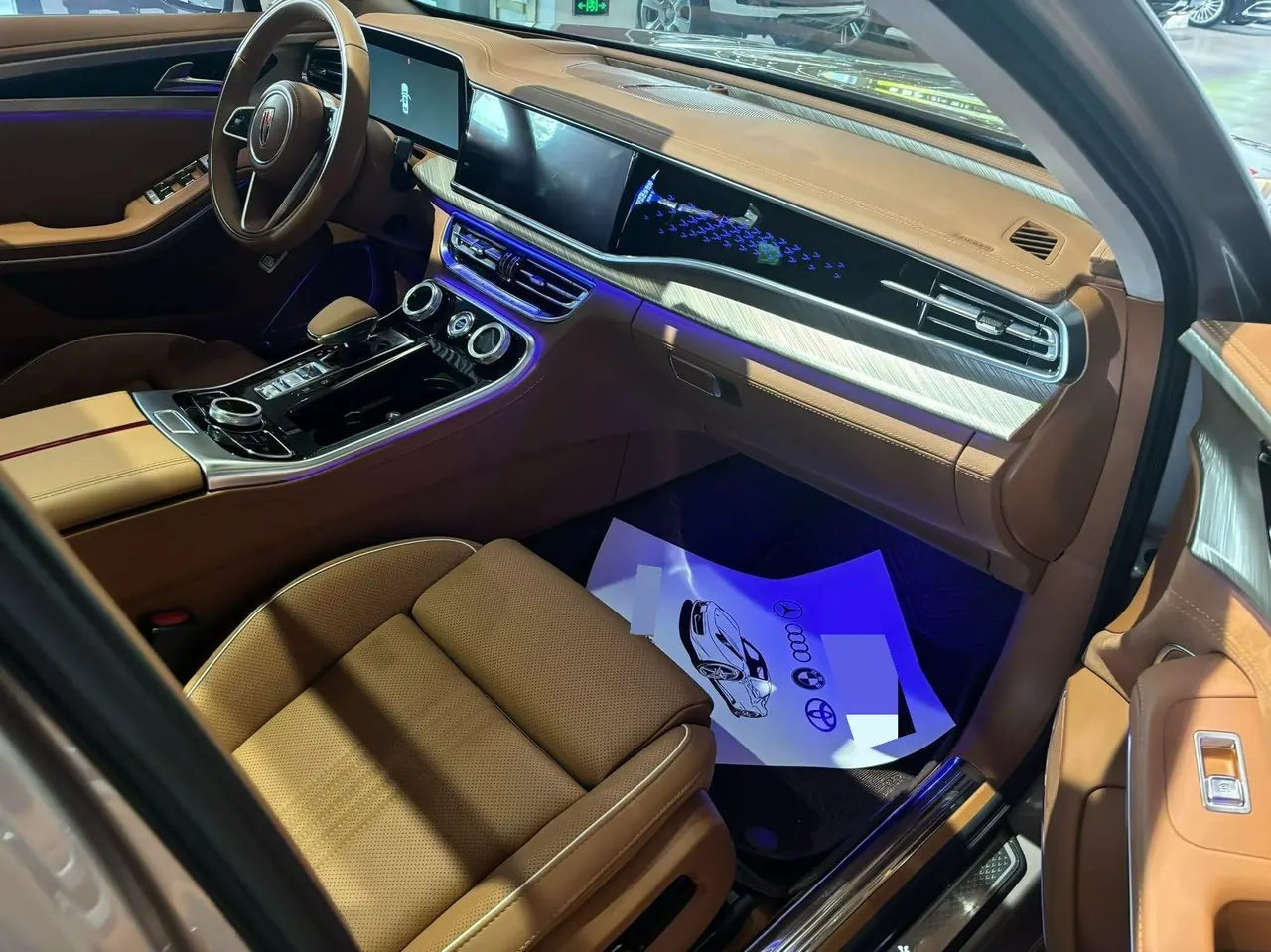 HongQi 2020 H9 48V 2.0T Zhilian Qi Chang Edition Automatic Gear 7