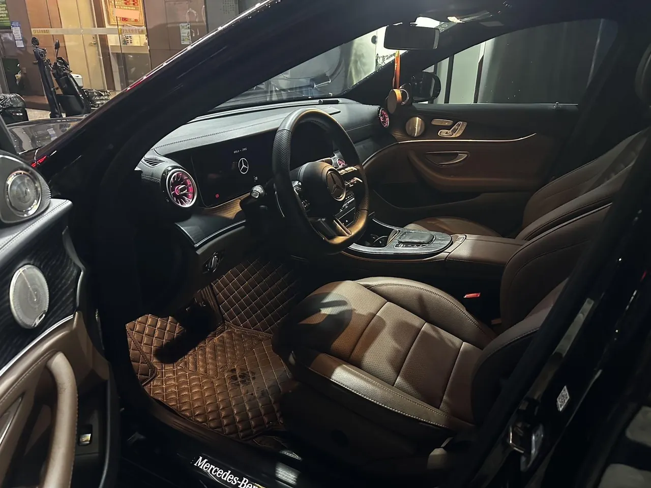 Mercedes Benz E-Class 2023 E 300 L 2.0T Sports Fashion Automatic Gear 7
