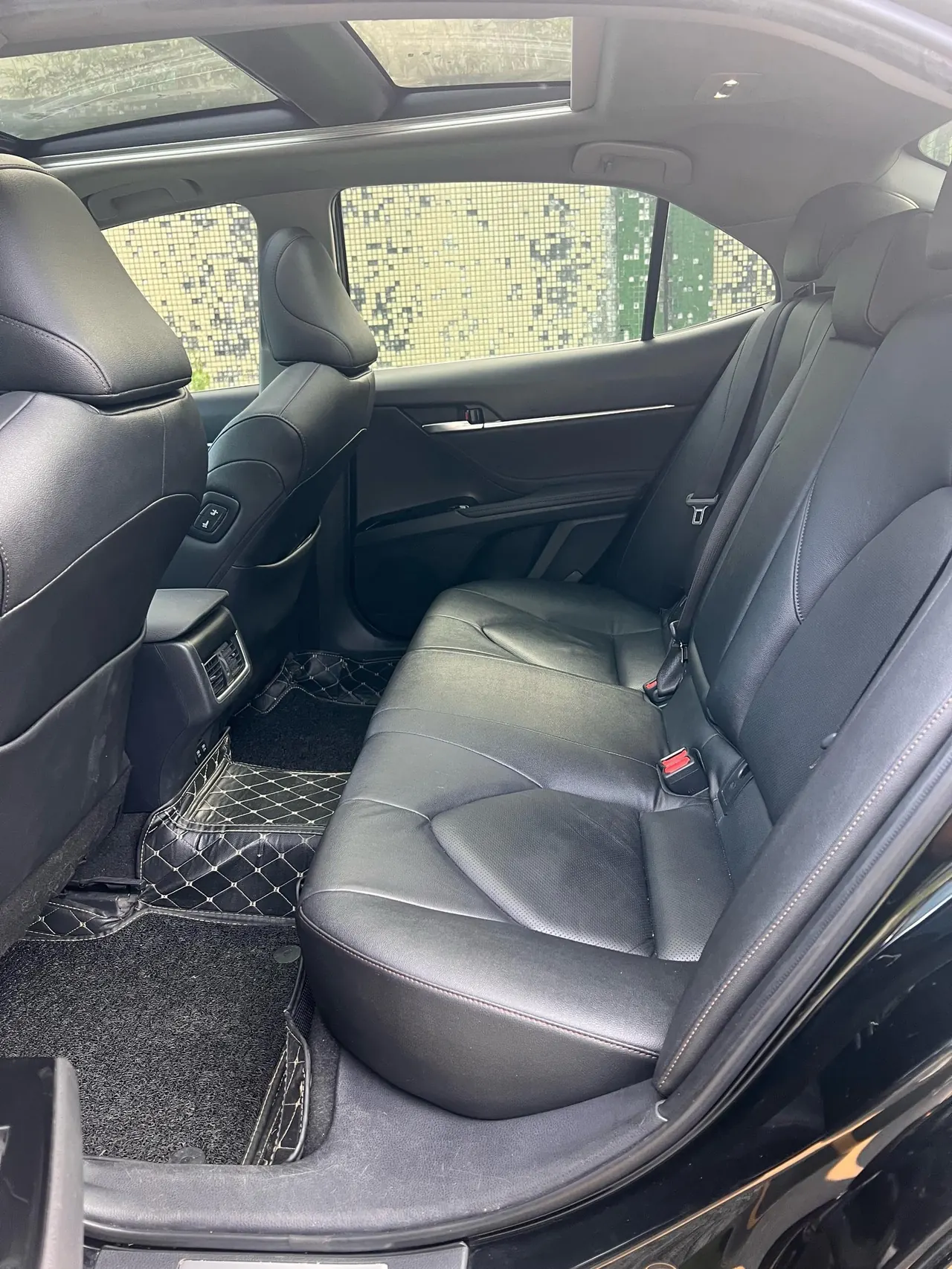 Toyota 2021 Camry 2.5G Deluxe Edition Automatic Gear 6