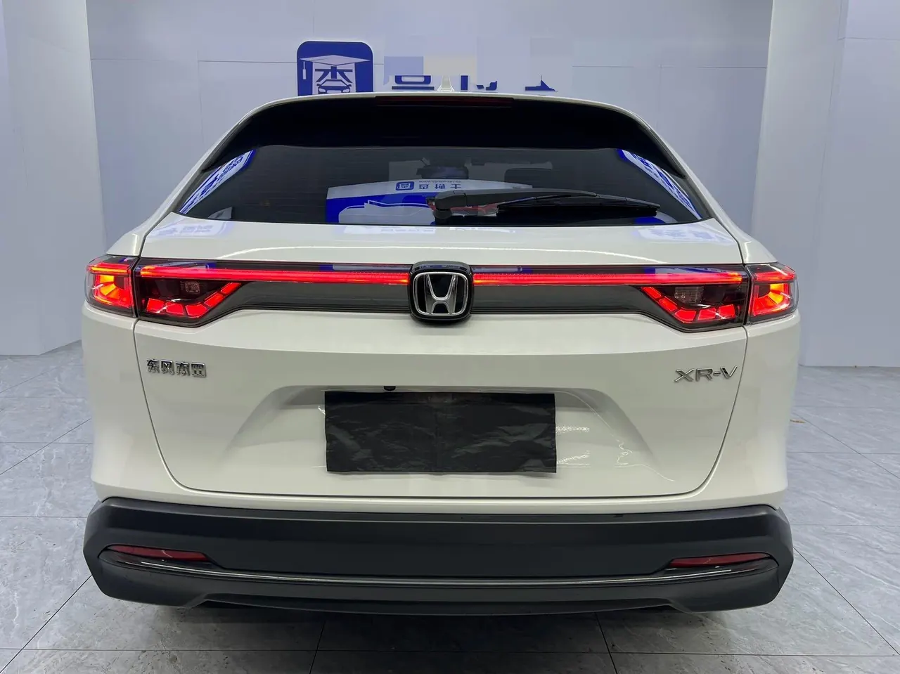 Honda 2023 XR-V 1.5 stepless craze version of automatic gear 13