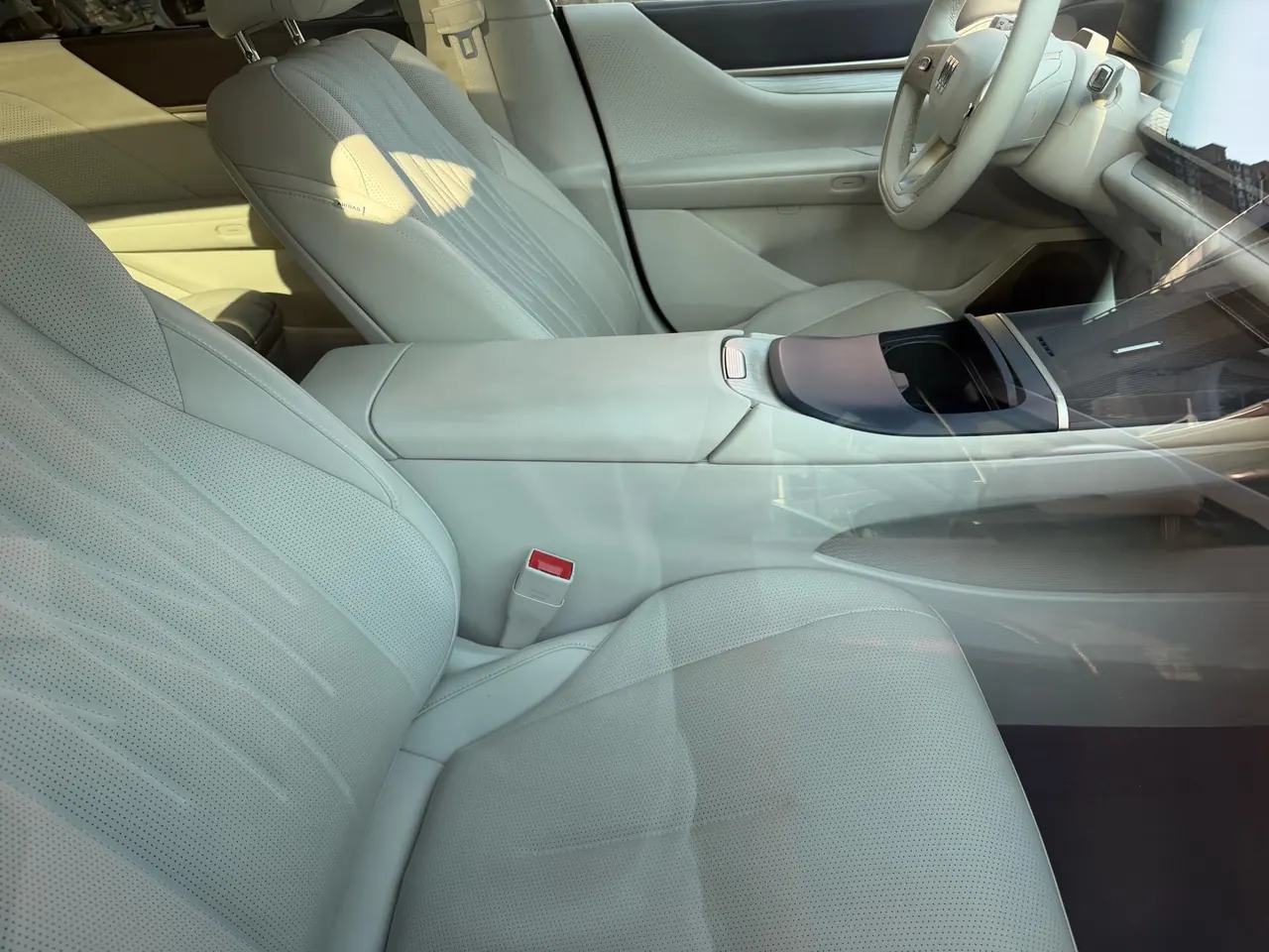 Buick 2026 to the border L7 Avia automatic gear 2