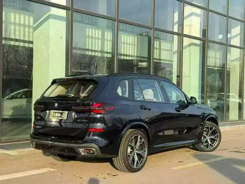 BMW 2026 X5 xDrive30Li 48V 2.0T exclusive m sports obsidian night suit automatic gear 5