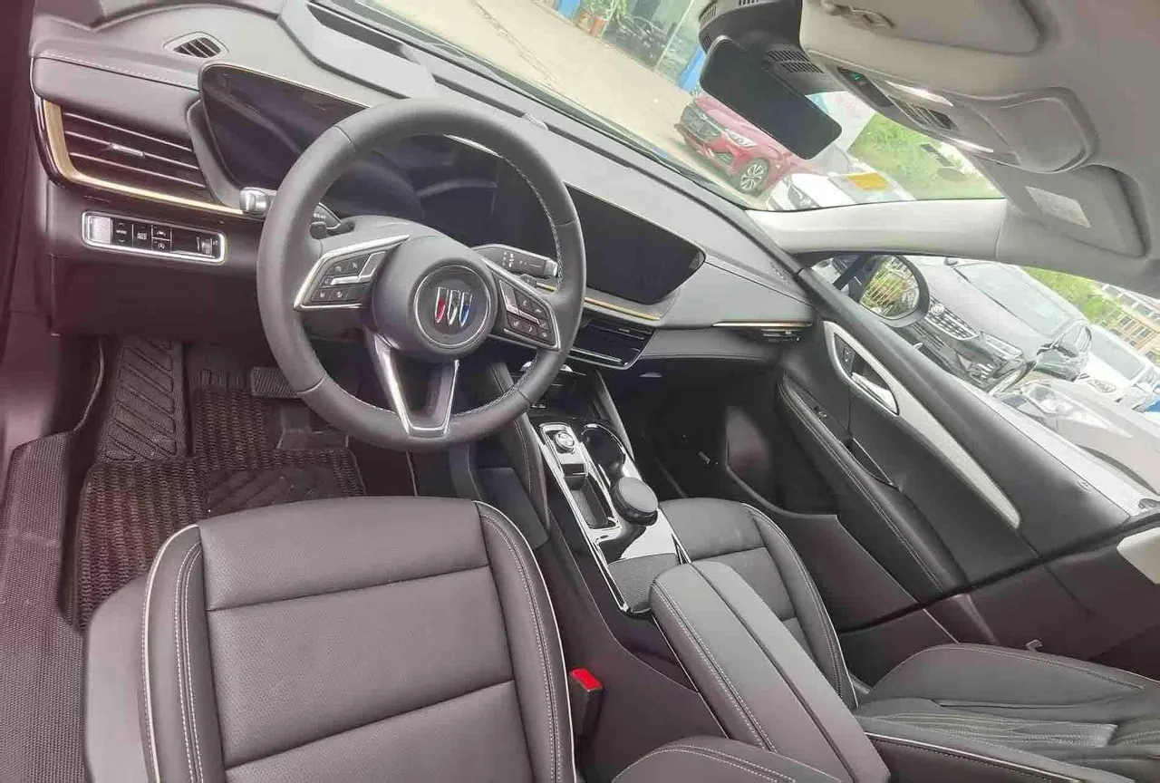 Buick 2026 Angkewei Plus 2.0T 28T Two-Drive Platinum Edition Automatic Gear 5