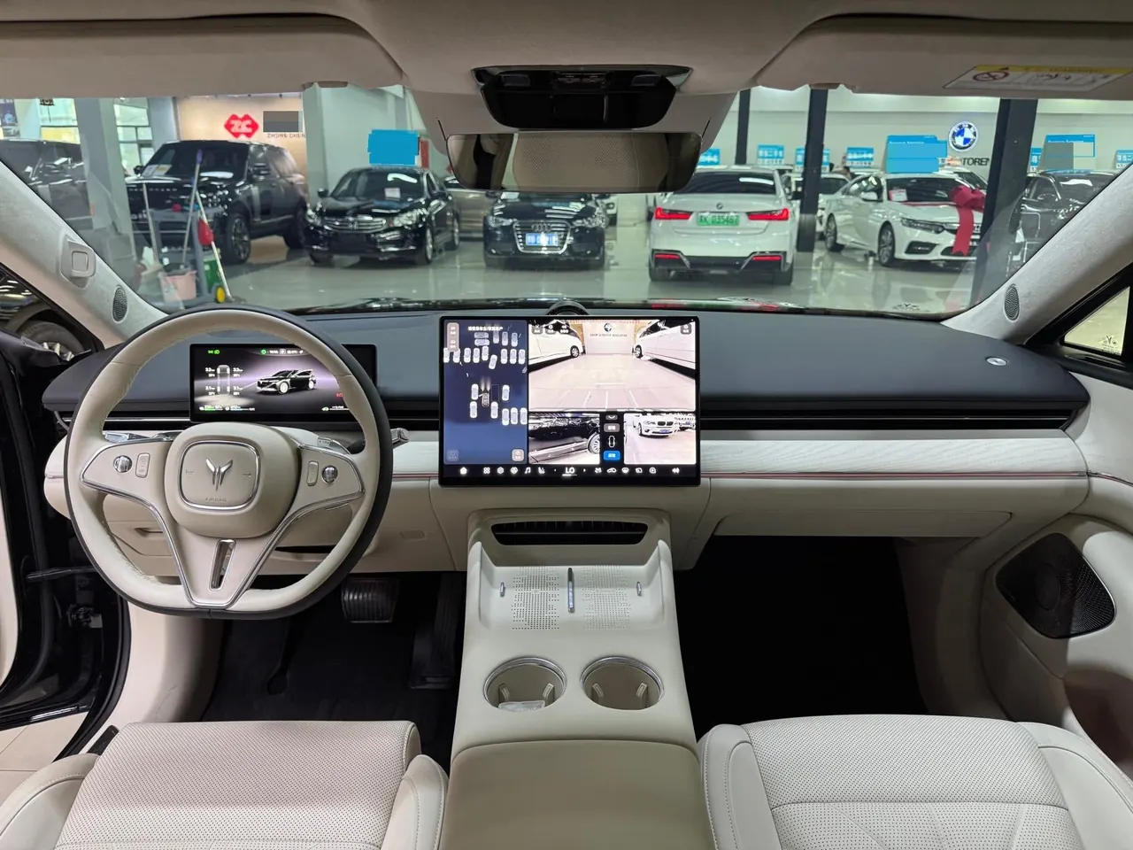 Voyah 2026 models chasing light l four-wheel drive Ultra automatic gear 5