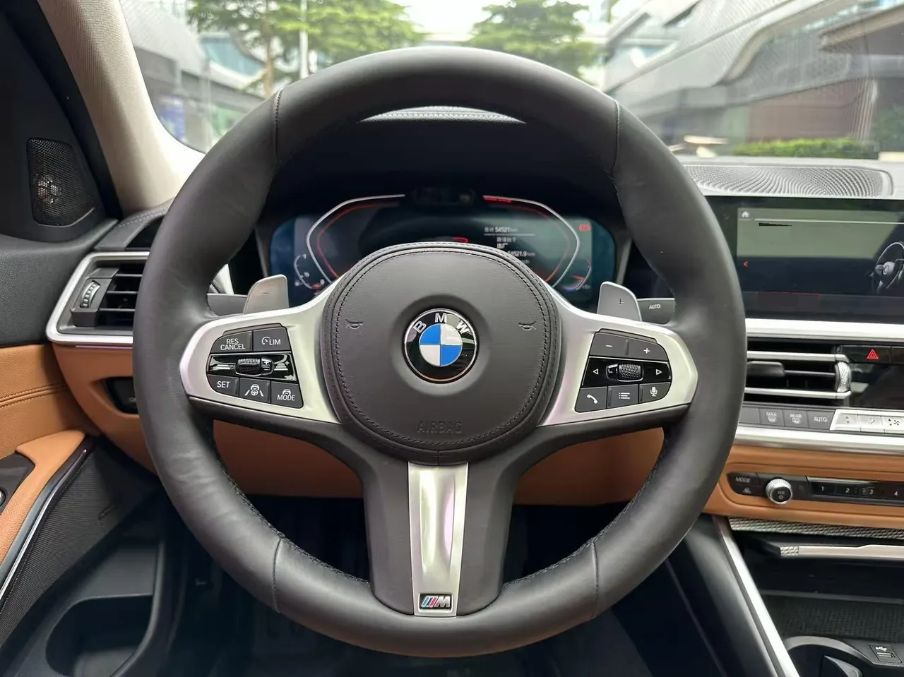 BMW 3 Series 2020 325Li 2.0T M Sports Obsidian Night Edition Automatic Gear 13