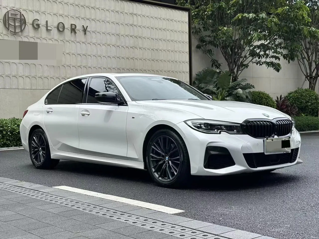 BMW 3 Series 2020 325Li 2.0T M Sports Obsidian Night Edition Automatic Gear 2
