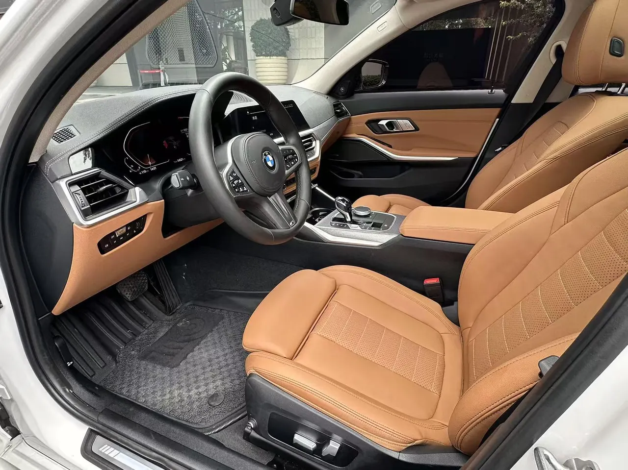 BMW 3 Series 2020 325Li 2.0T M Sports Obsidian Night Edition Automatic Gear 7