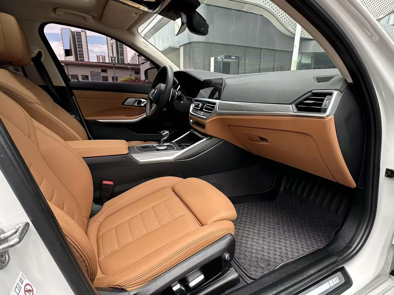 BMW 3 Series 2020 325Li 2.0T M Sports Obsidian Night Edition Automatic Gear 8