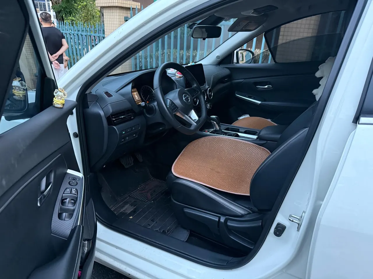 Nissan 2022 Sylphy 1.6 Stepless XL Pleasant Edition Automatic Gear 2
