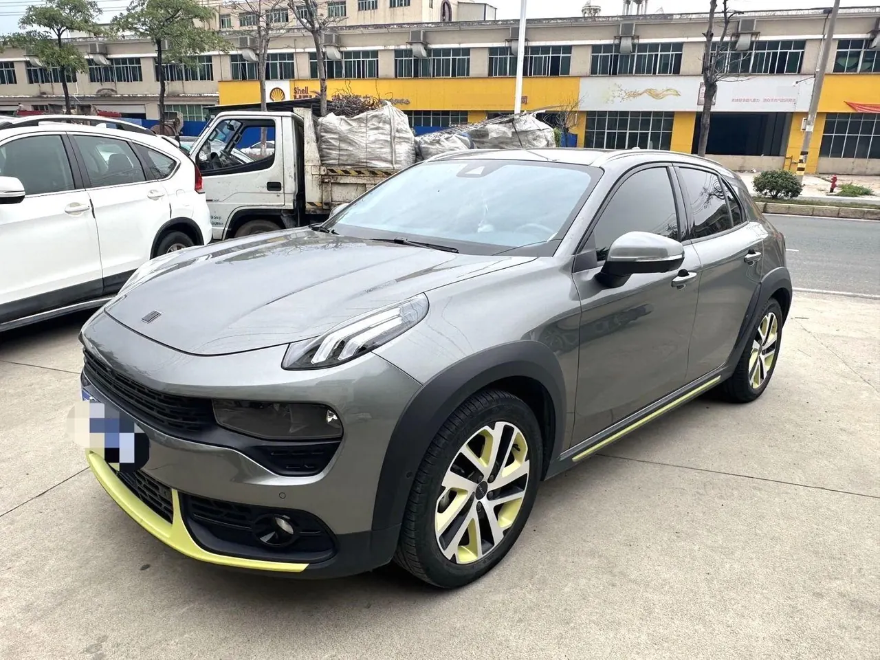 Открыть галерею: LYNK&CO 2022 LYNK&CO 02 1.5TD Yao Pro automatic gear