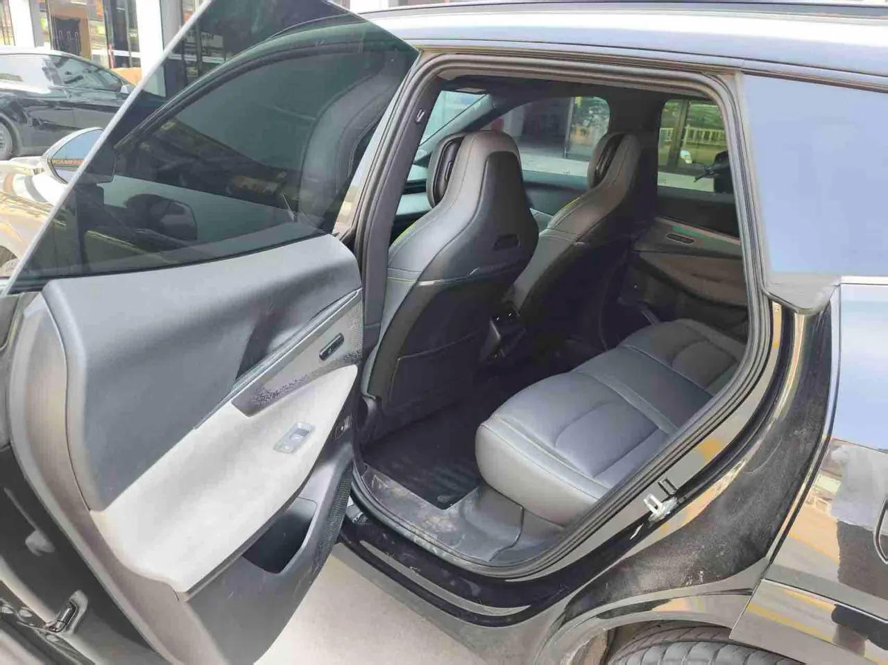 LYNK&amp;CO 2023 LYNK&amp;CO 08 EM-P 1.5T 120km Long Endurance Halo Automatic 4