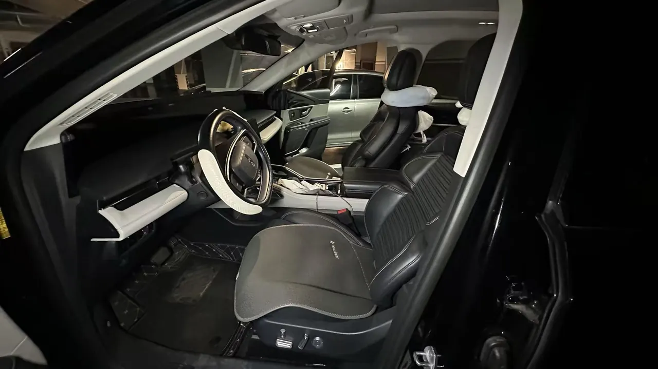 Lincoln 2023 Navigator 2.0T 4-wheel Drive Zunrui Edition Automatic Gear 3