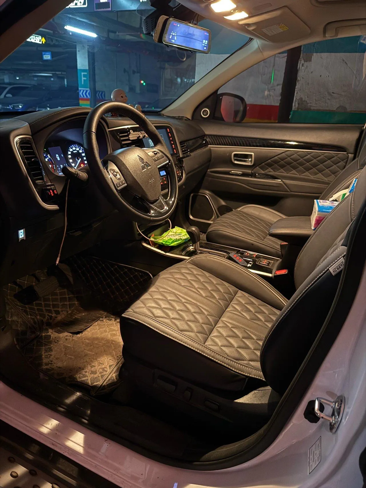 Mitsubishi 2021 Outlander 2.0 Stepless Two-Drive Enjoy Edition 7-seat Automatic Gear 5