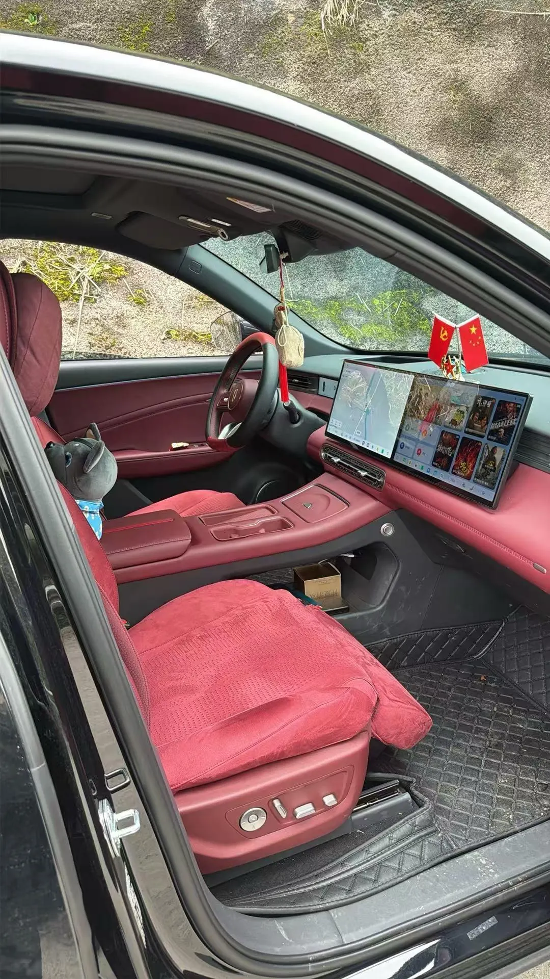 HongQi 2026 HS6 PHEV 1.5T 240 Smart Hybrid Automatic Gear 5