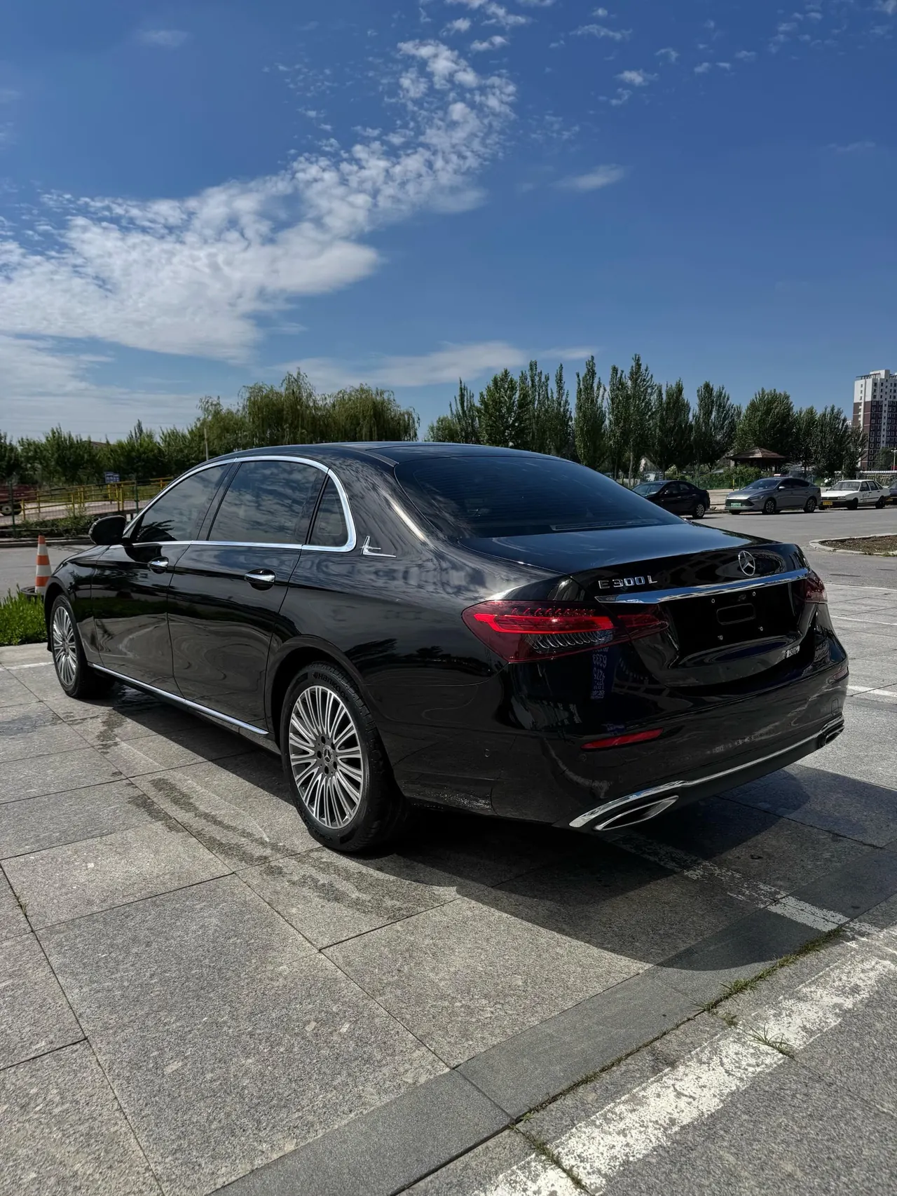 Mercedes Benz E-Class 2021 E 300 L 2.0T Fashion Automatic Gear 6