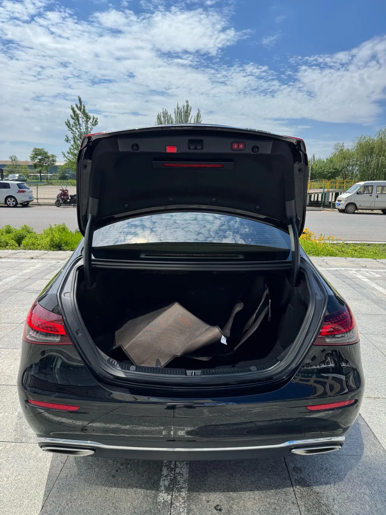 Mercedes Benz E-Class 2021 E 300 L 2.0T Fashion Automatic Gear 8