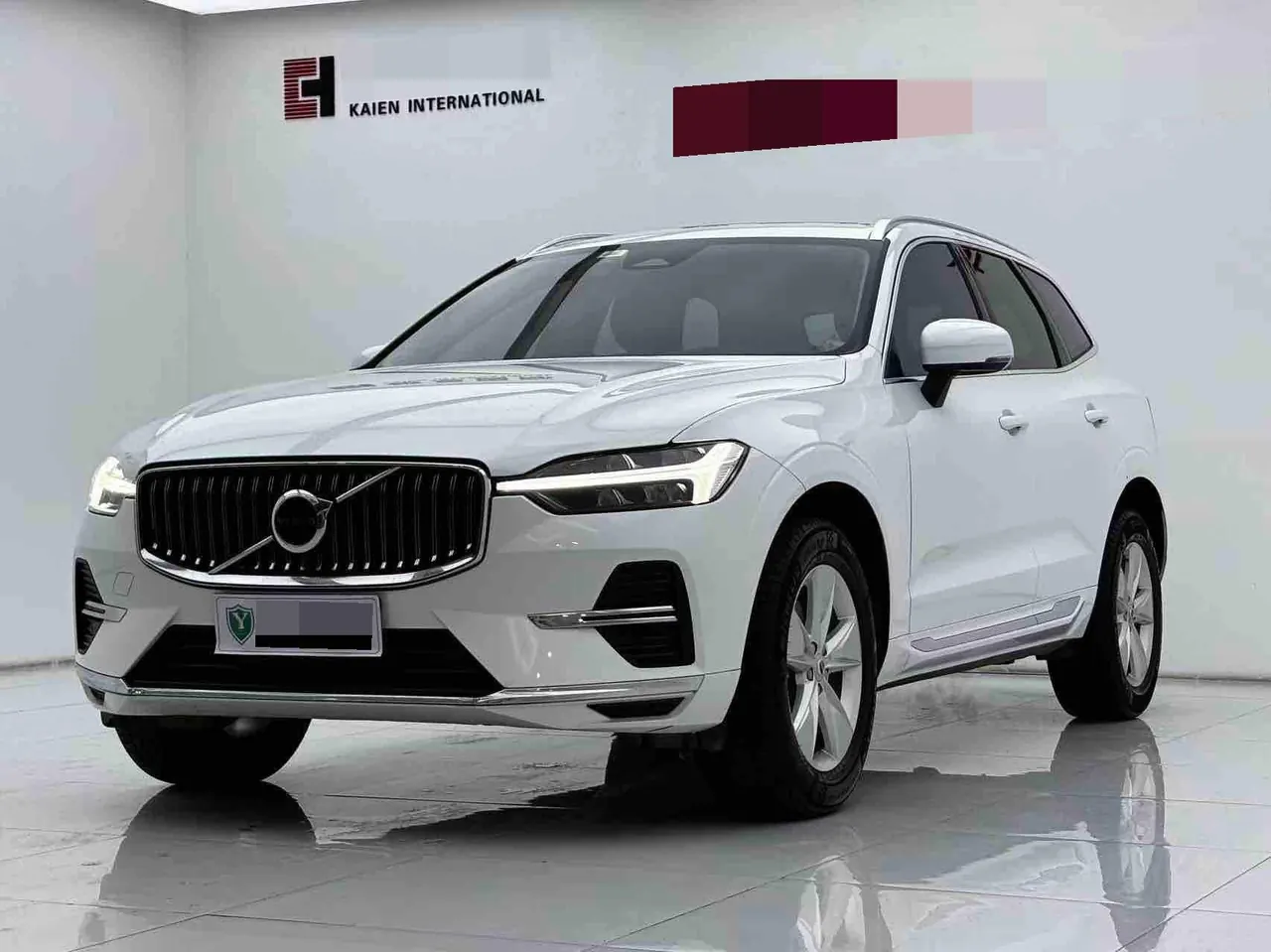 Volvo 2022 XC60 48V 2.0T B5 4-wheel-drive Zhiyi Deluxe Edition Automatic Gear - View 1