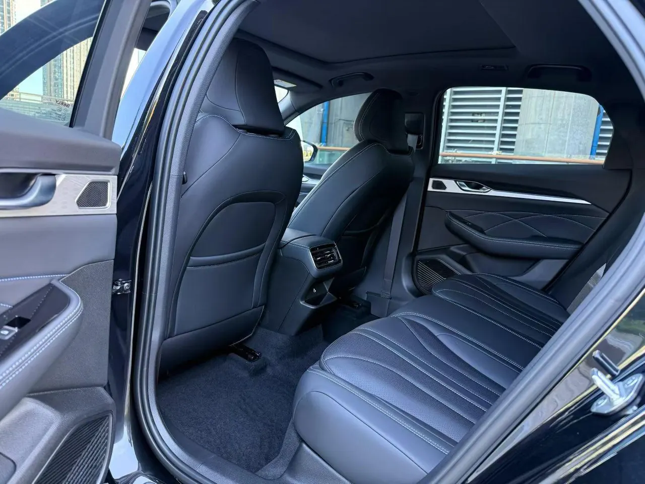 Geely 2026 Star Rui 1.5TD Oriental Obsidian Kunlun Edition Automatic Gear 8