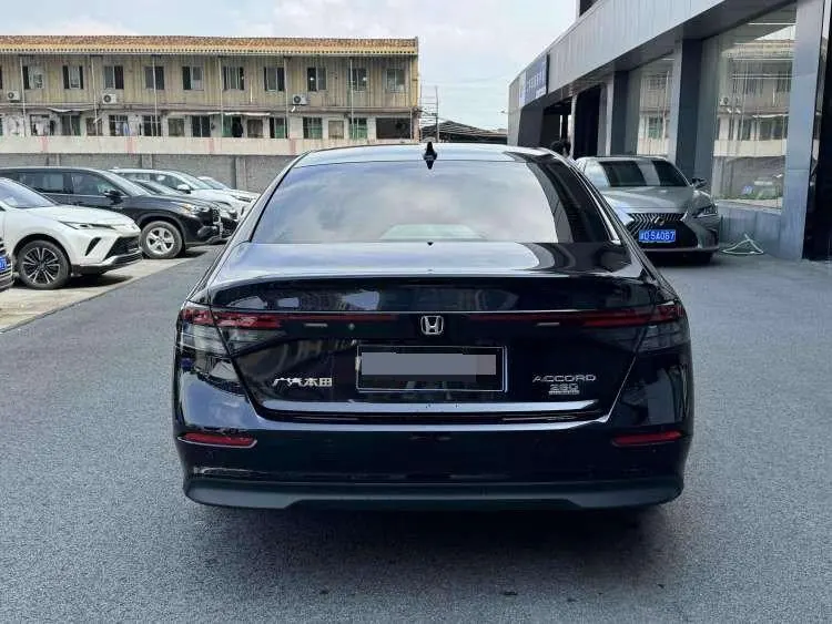Honda 2023 11th Generation Accord 1.5T Stepless 260TURBO Deluxe Automatic Gear 3