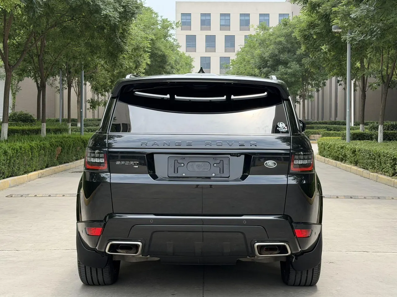 Land Rover Range Rover Sport Edition (Imported) 2022 Range Rover Sport Edition 48V 3.0T L6 Yao Black Edition Automatic Gear 18